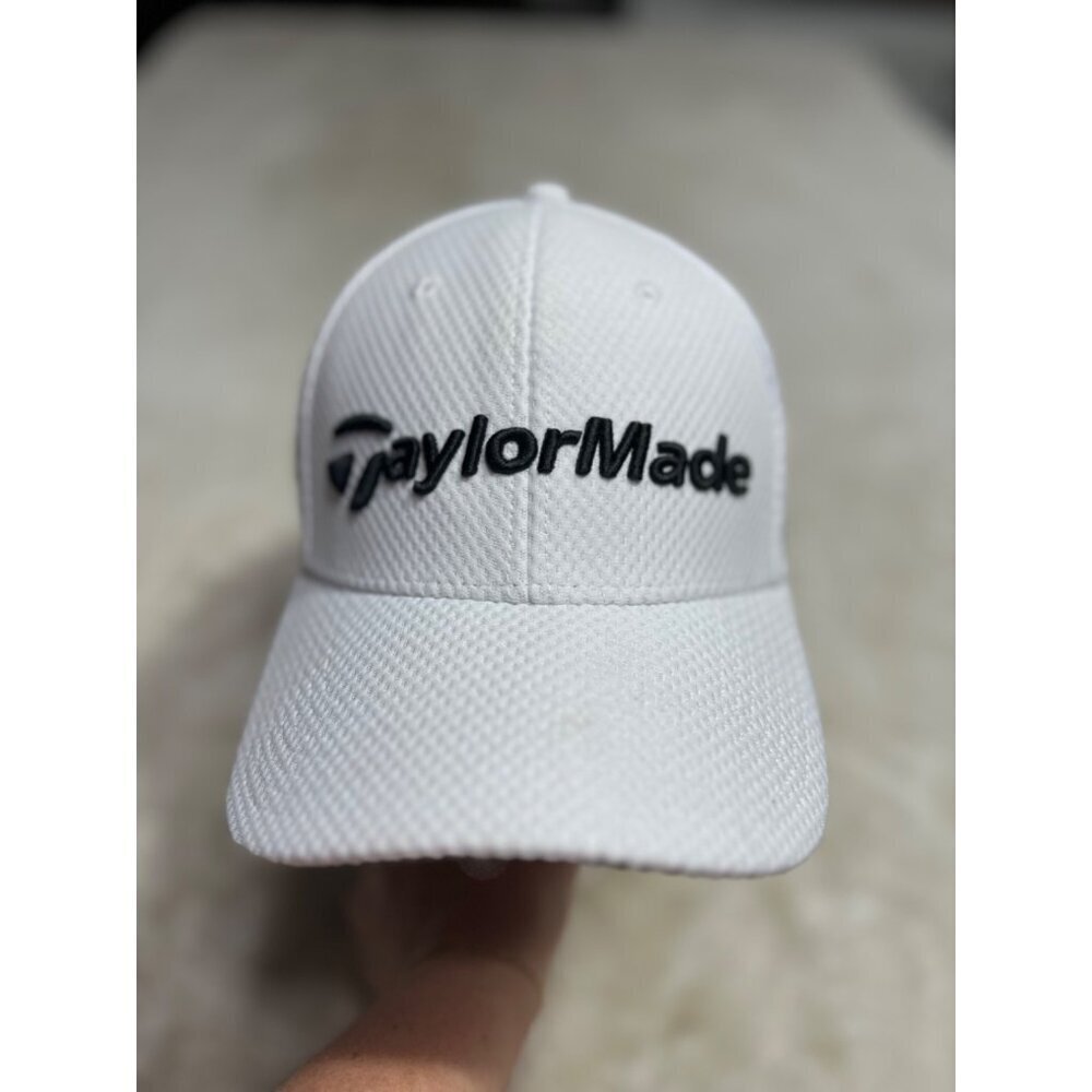 TaylorMade performance white hat size L/XL